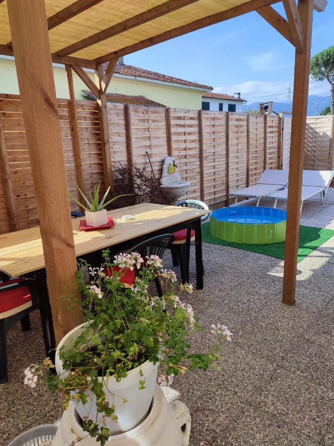 House Viareggio Villa Bagian luar foto
